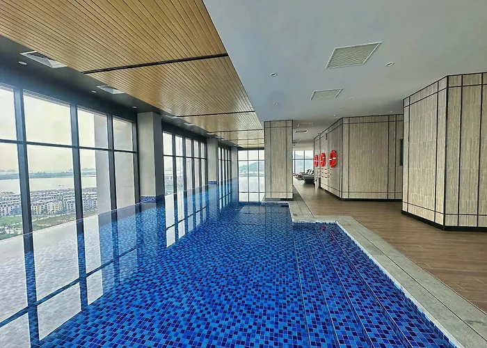Sea View - Icon40 - Alacarte - 1 To 5 Bedrooms *