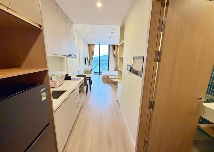 Sea View - Icon40 - Alacarte - 1 To 5 Bedrooms *