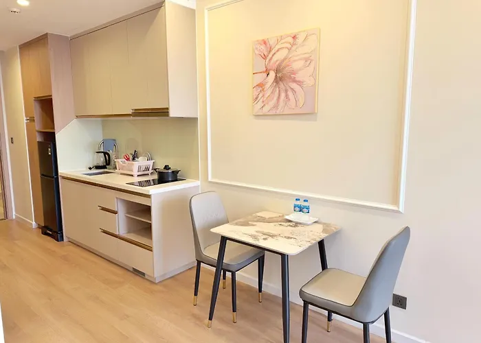 Sea View - Icon40 - Alacarte - 1 To 5 Bedrooms *