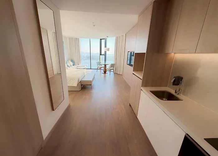 Sea View - Icon40 - Alacarte - 1 To 5 Bedrooms * Ha Long