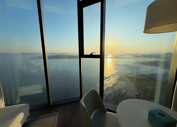 Sea View - Icon40 - Alacarte - 1 To 5 Bedrooms Apartment