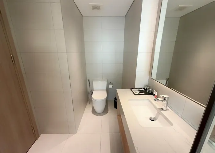 Sea View - Icon40 - Alacarte - 1 To 5 Bedrooms Ha Long