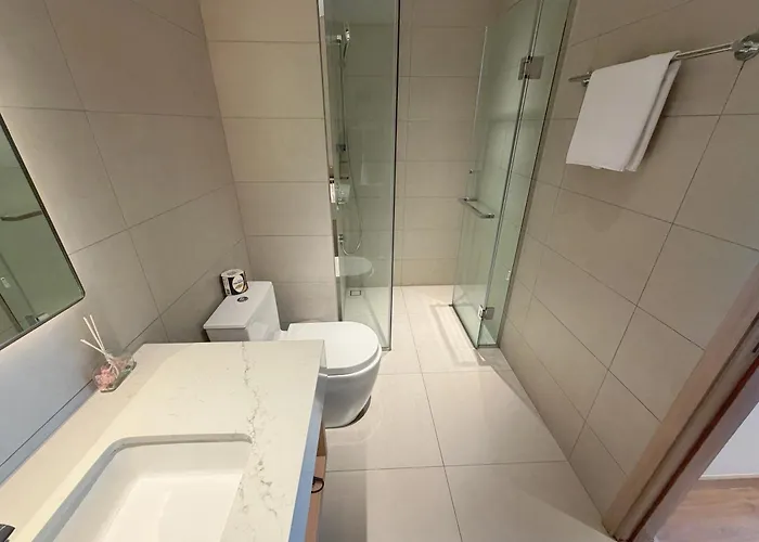 Sea View - Icon40 - Alacarte - 1 To 5 Bedrooms * Ha Long