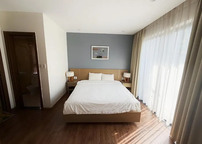 Sea View - Icon40 - Alacarte - 1 To 5 Bedrooms * Ha Long
